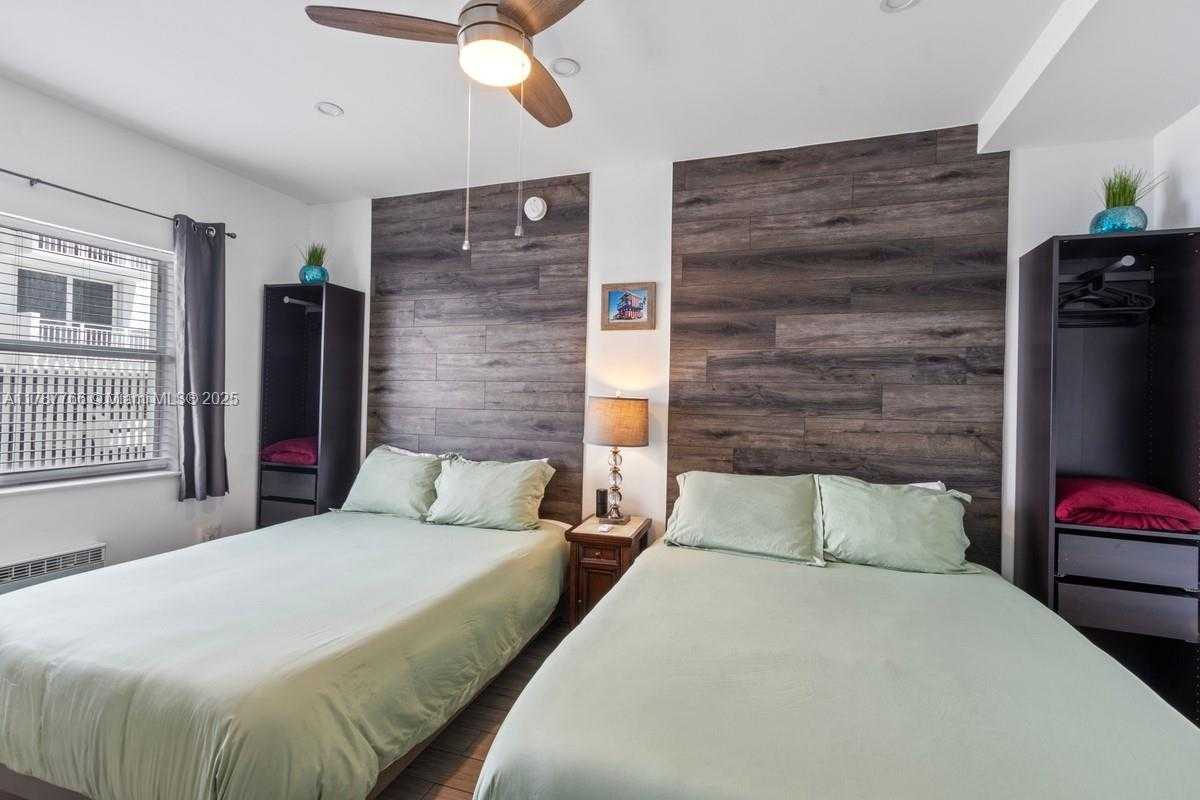 Small Image of 335 OCEAN DR #122, Miami Beach Number 8