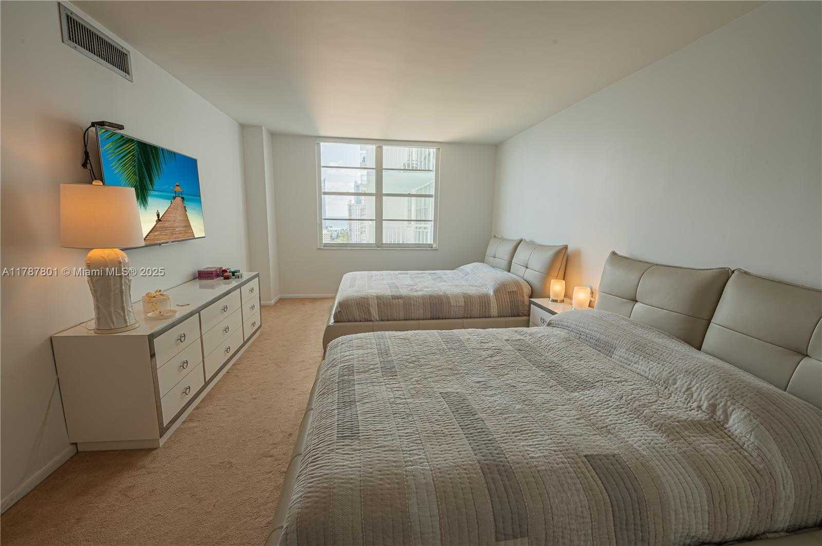 Small Image of 301 174TH ST #1917, Sunny Isles Beach Number 7