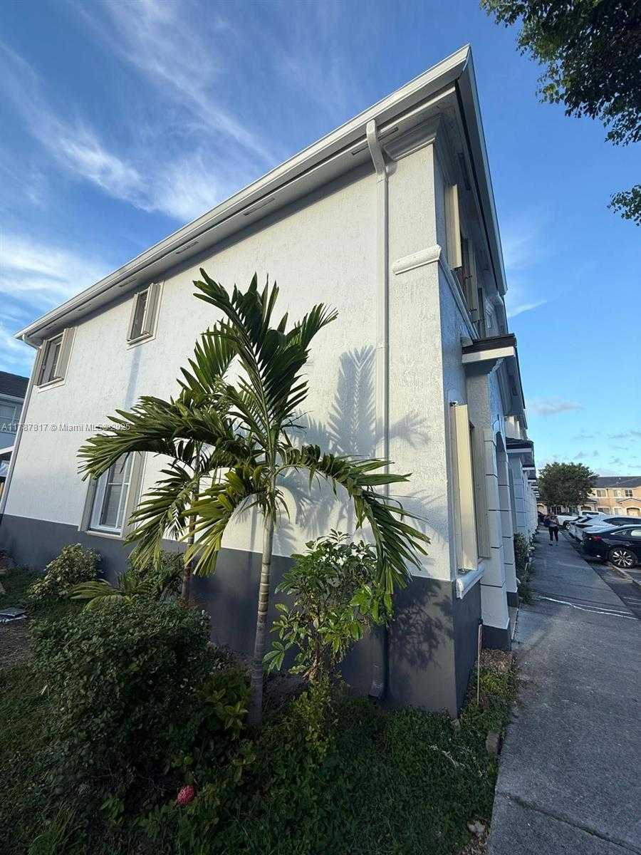 Small Image of 7353 NORTH WEST 174TH TER #107, Hialeah Number 26