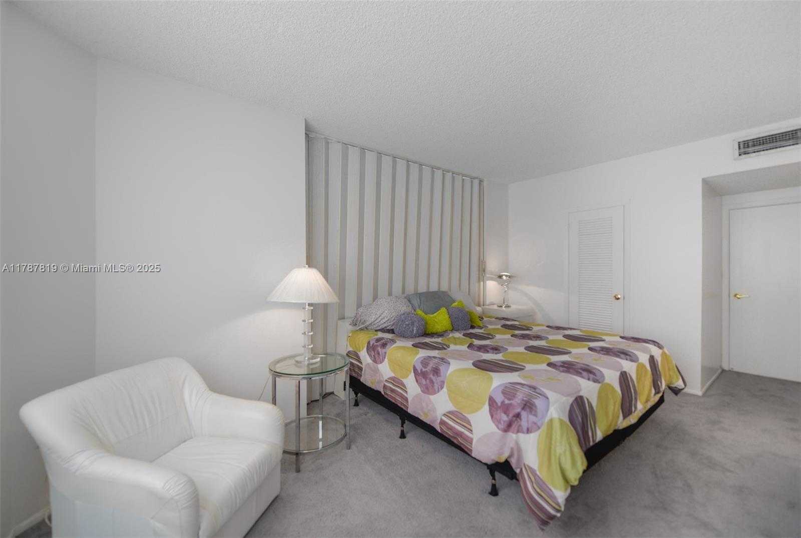 Small Image of 1980 SOUTH OCEAN DR #18Q, Hallandale Beach Number 20
