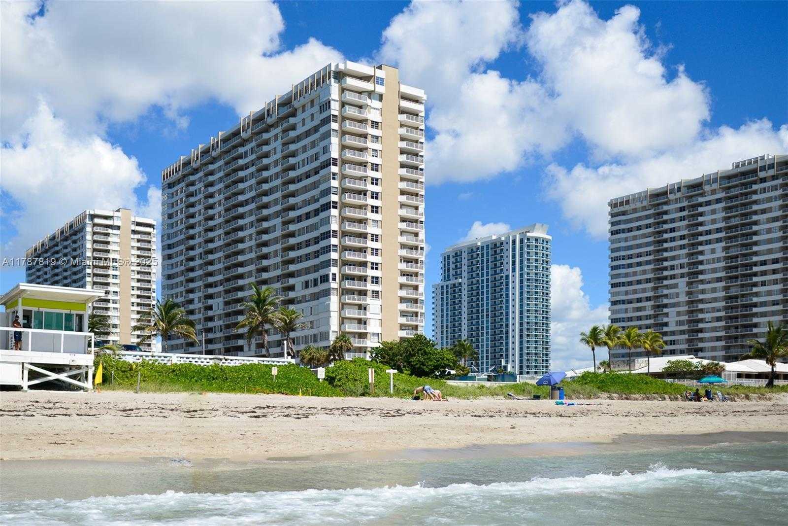 Small Image of 1980 SOUTH OCEAN DR #18Q, Hallandale Beach Number 3