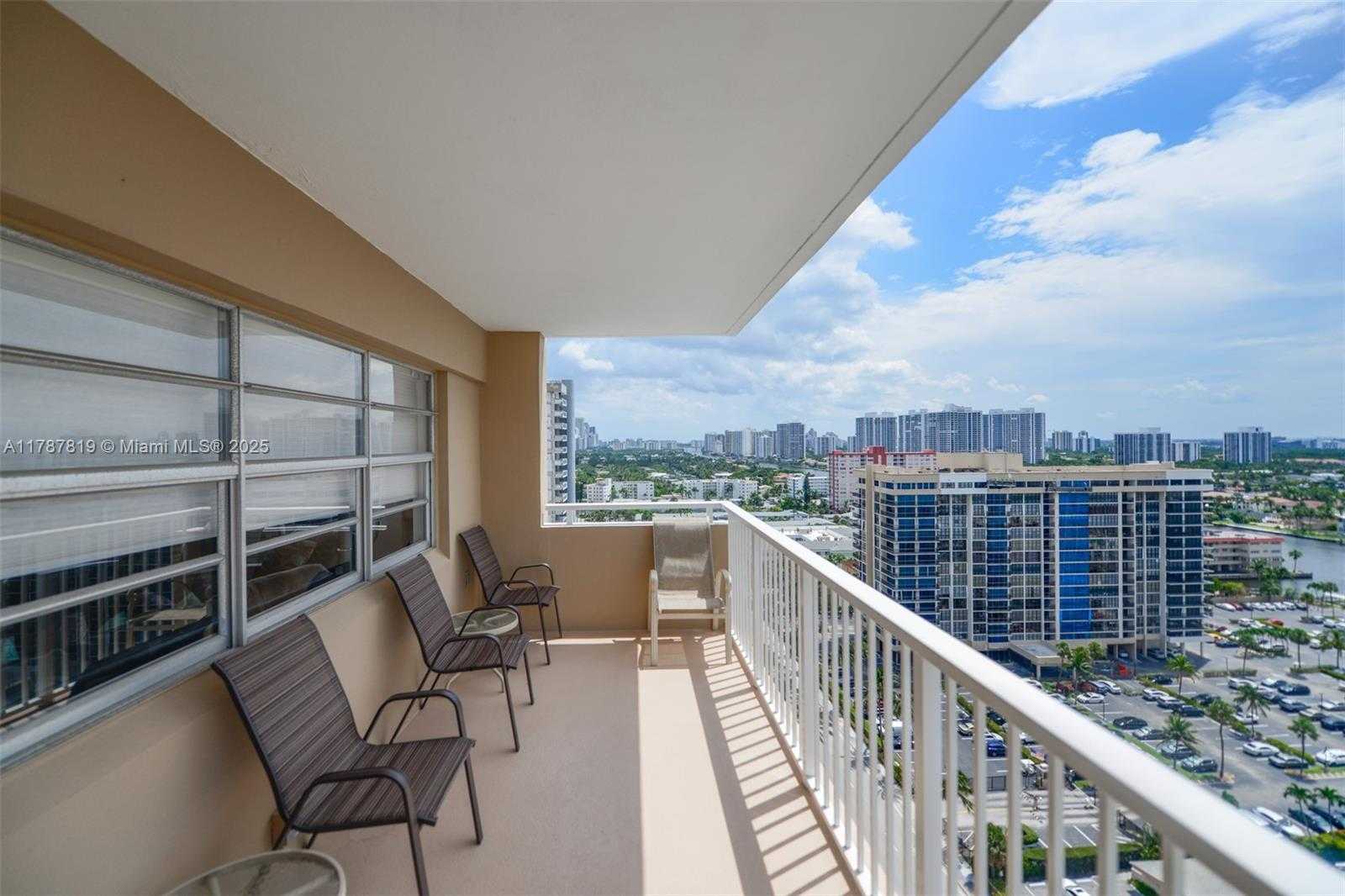 Small Image of 1980 SOUTH OCEAN DR #18Q, Hallandale Beach Number 32