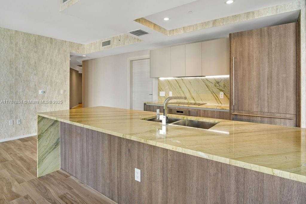 Small Image of 801 SOUTH MIAMI AVE #1805, Miami Number 12