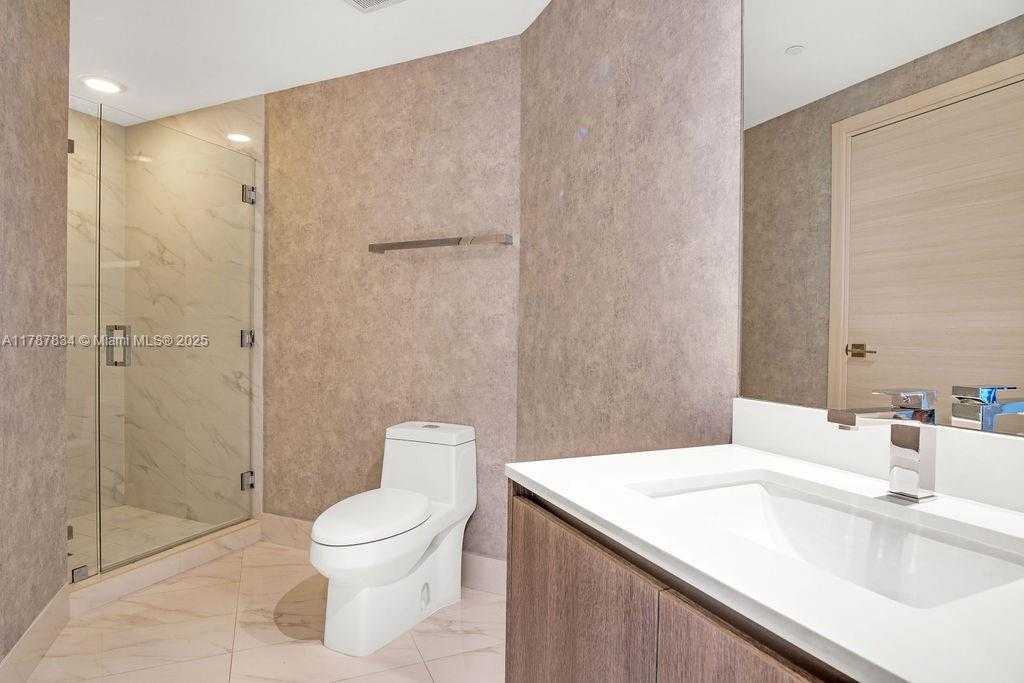 Small Image of 801 SOUTH MIAMI AVE #1805, Miami Number 27