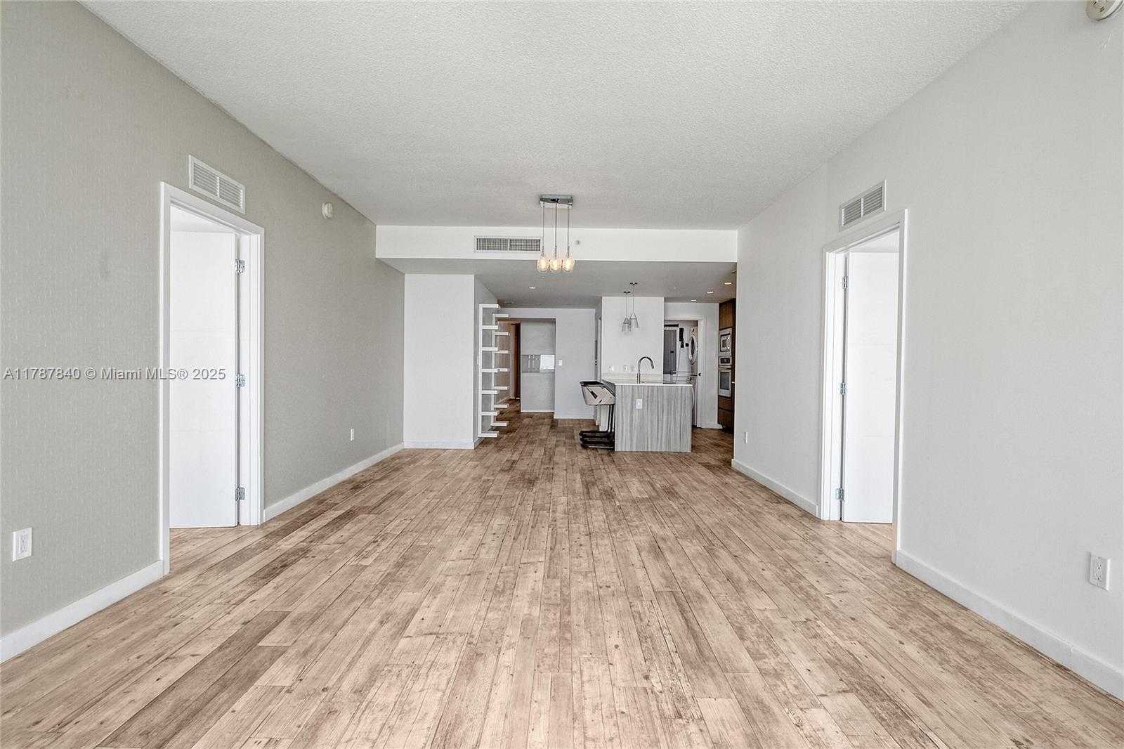 Small Image of 600 NORTH EAST 27TH ST #2103, Miami Number 21