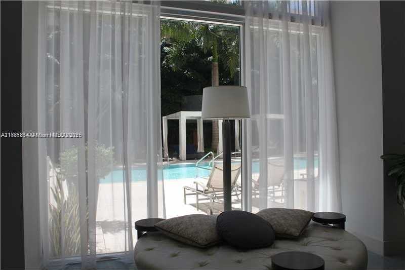 Small Image of 18800 NORTH EAST 29TH AVE #1028, Aventura Number 22