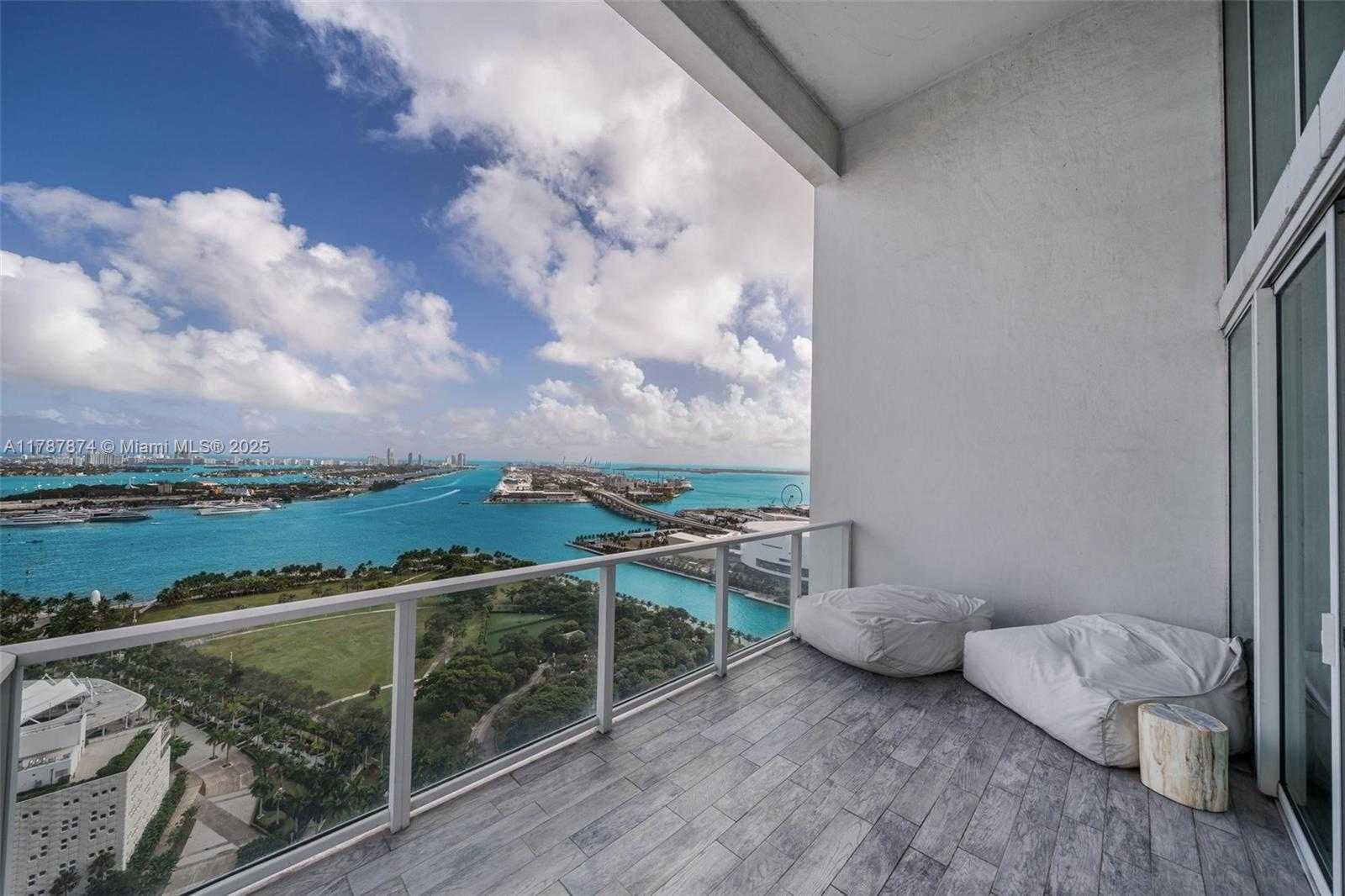Small Image of 1040 BISCAYNE BLVD #2904, Miami Number 13