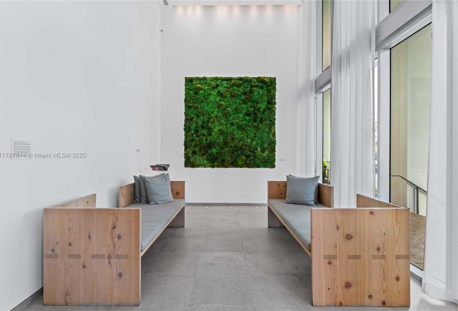 Small Image of 1040 BISCAYNE BLVD #2904, Miami Number 23