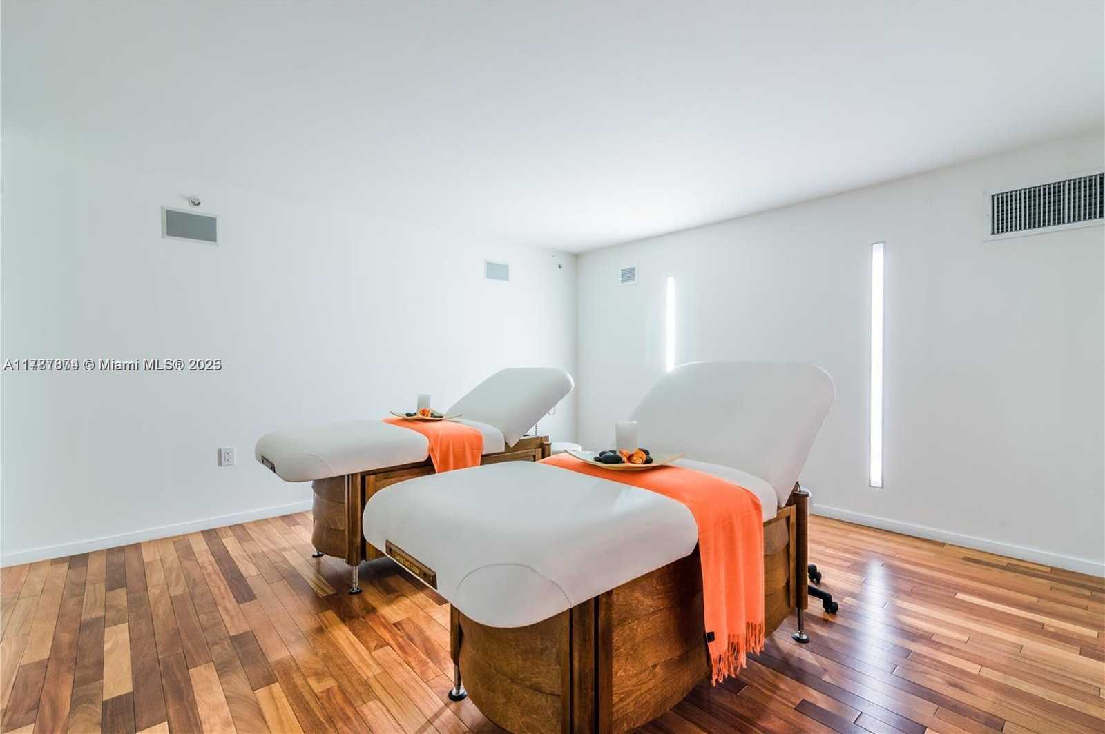 Small Image of 1040 BISCAYNE BLVD #2904, Miami Number 32
