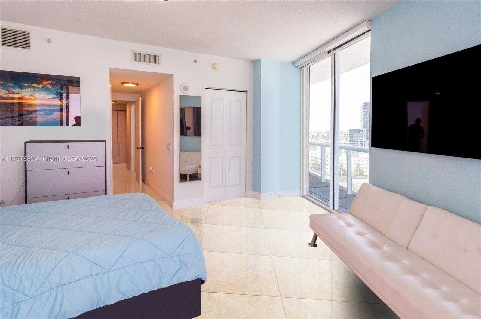 Small Image of 480 NORTH EAST 30TH ST #1807, Miami Number 20