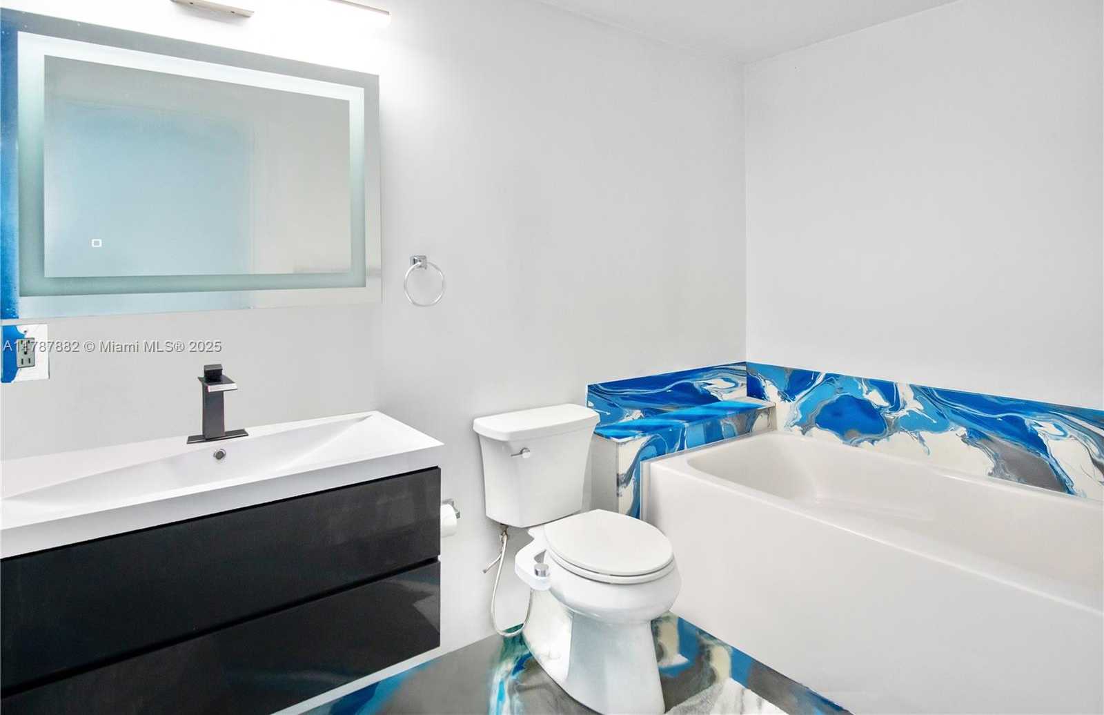 Small Image of 480 NORTH EAST 30TH ST #1807, Miami Number 29