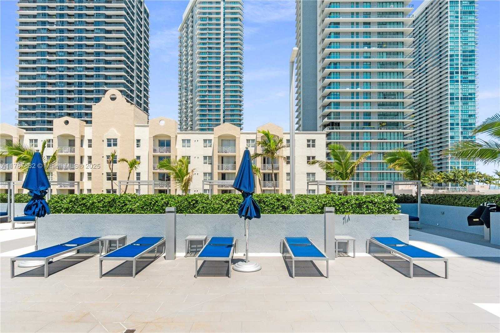 Small Image of 480 NORTH EAST 30TH ST #1807, Miami Number 36