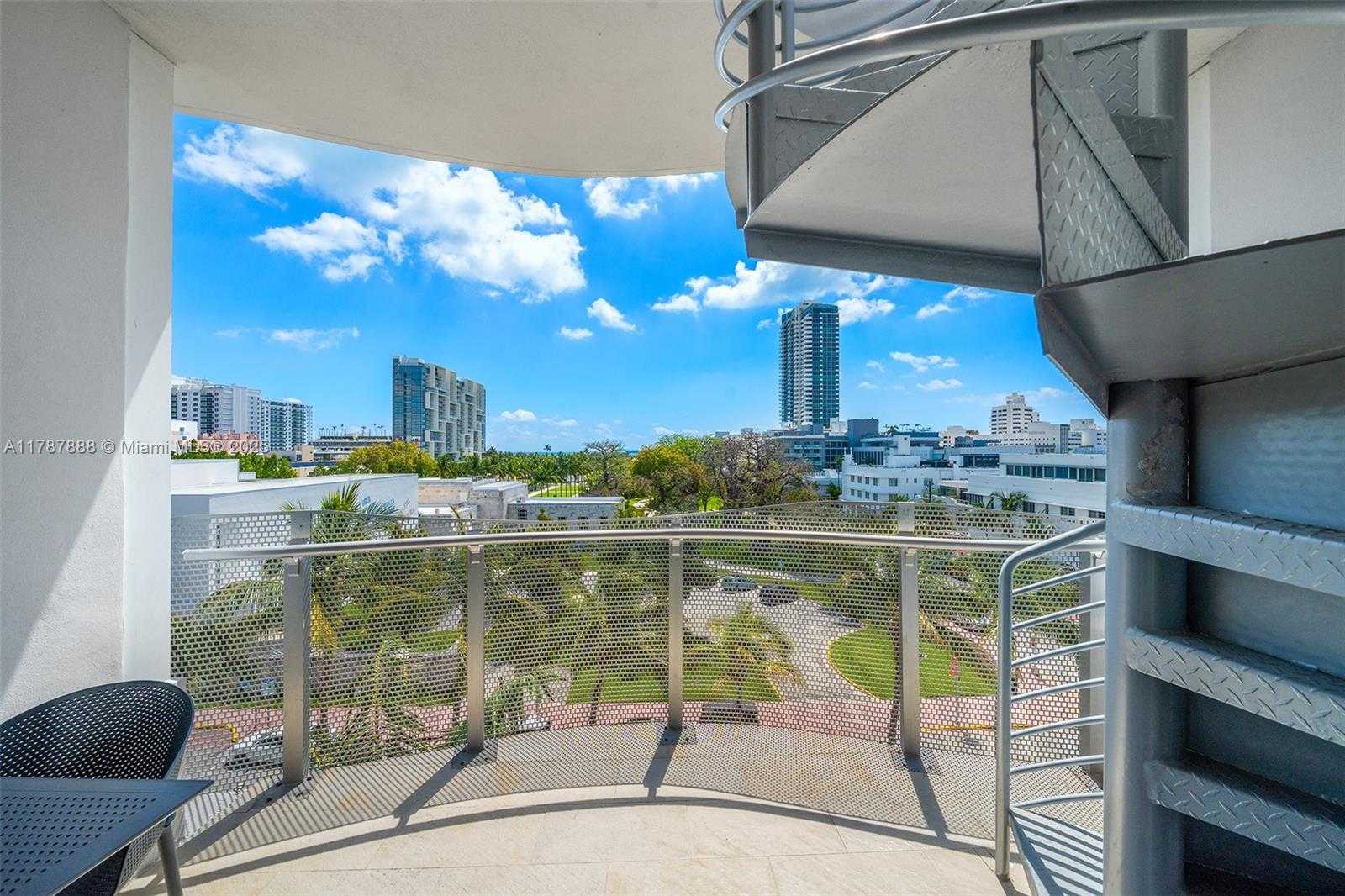Small Image of 2100 PARK AVE #505, Miami Beach Number 11