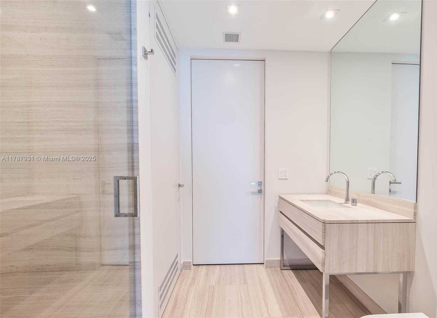 Small Image of 18975 COLLINS AVE #LPH-5403, Sunny Isles Beach Number 21