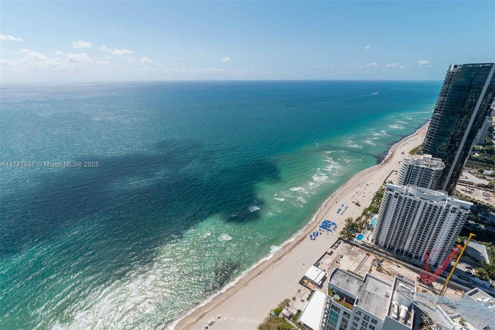 Small Image of 18975 COLLINS AVE #LPH-5403, Sunny Isles Beach Number 3