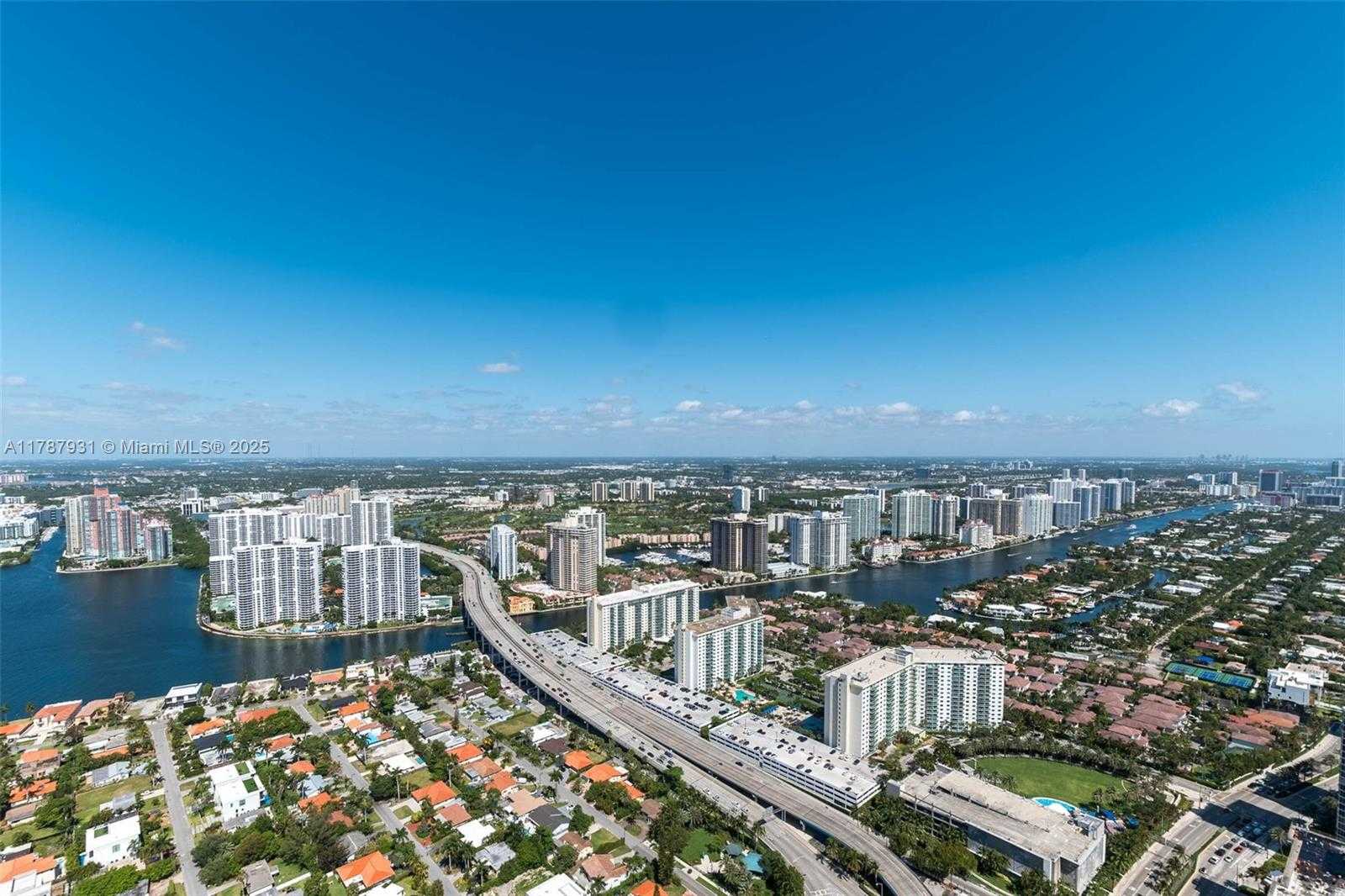 Small Image of 18975 COLLINS AVE #LPH-5403, Sunny Isles Beach Number 5