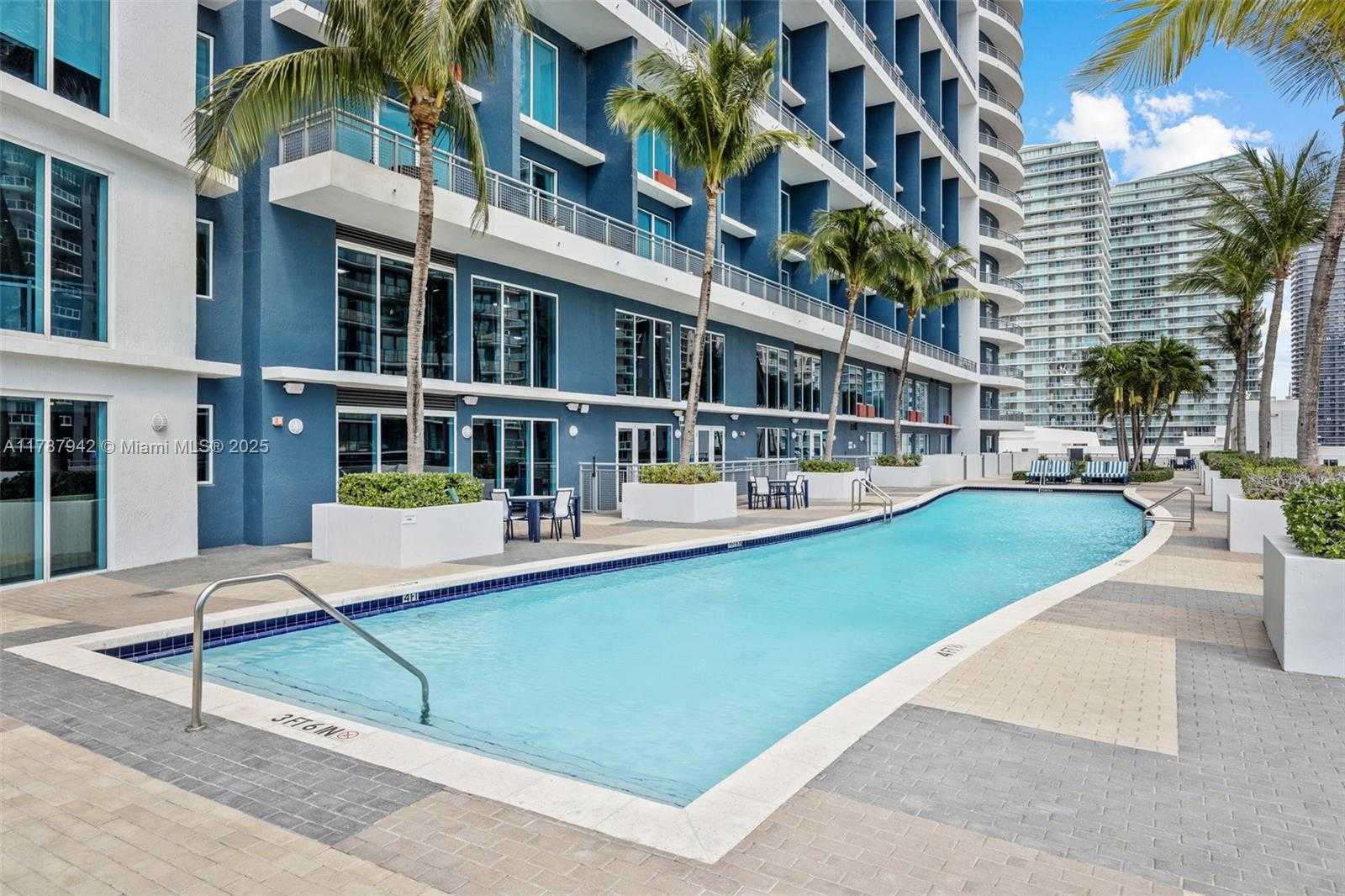 Small Image of 60 SOUTH WEST 13TH ST #3414, Miami Number 24