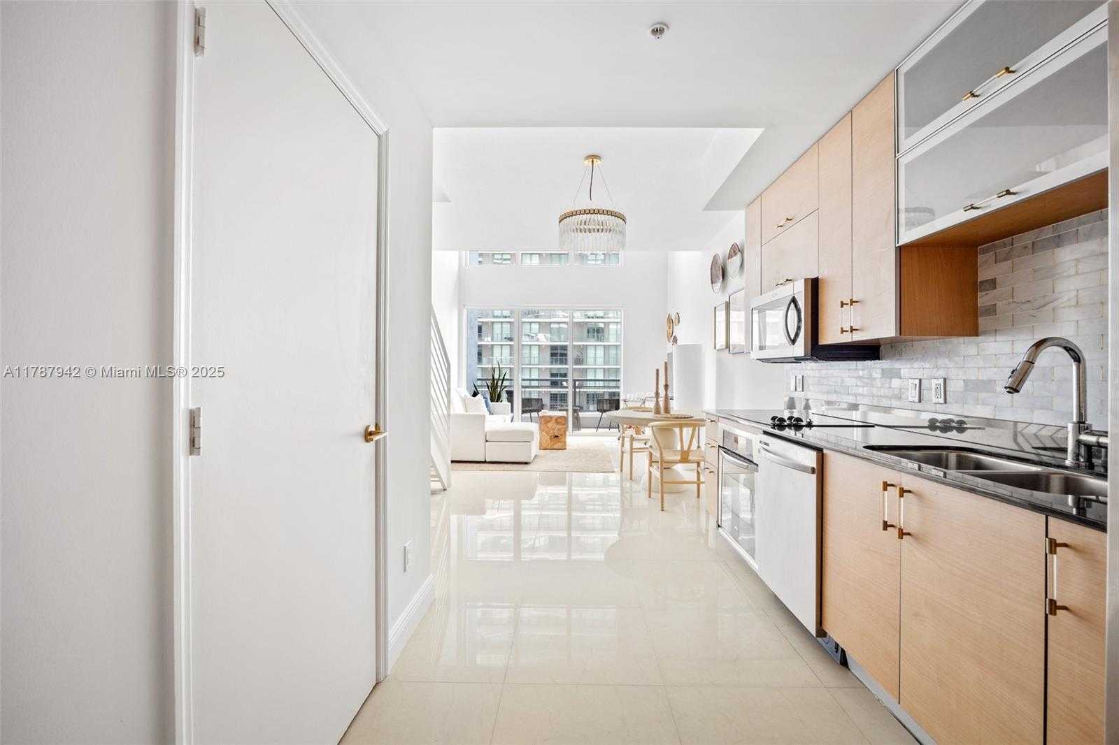 Small Image of 60 SOUTH WEST 13TH ST #3414, Miami Number 5