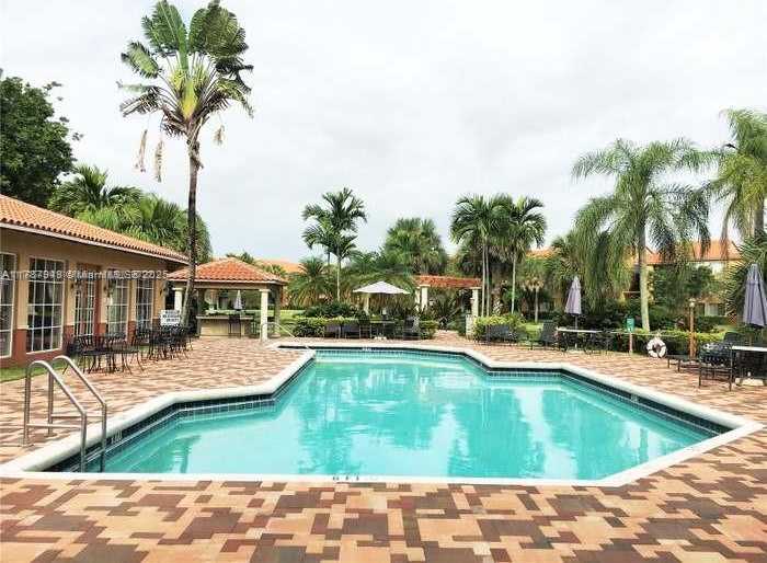Small Image of 10709 CLEARY BLVD #307, Plantation Number 5