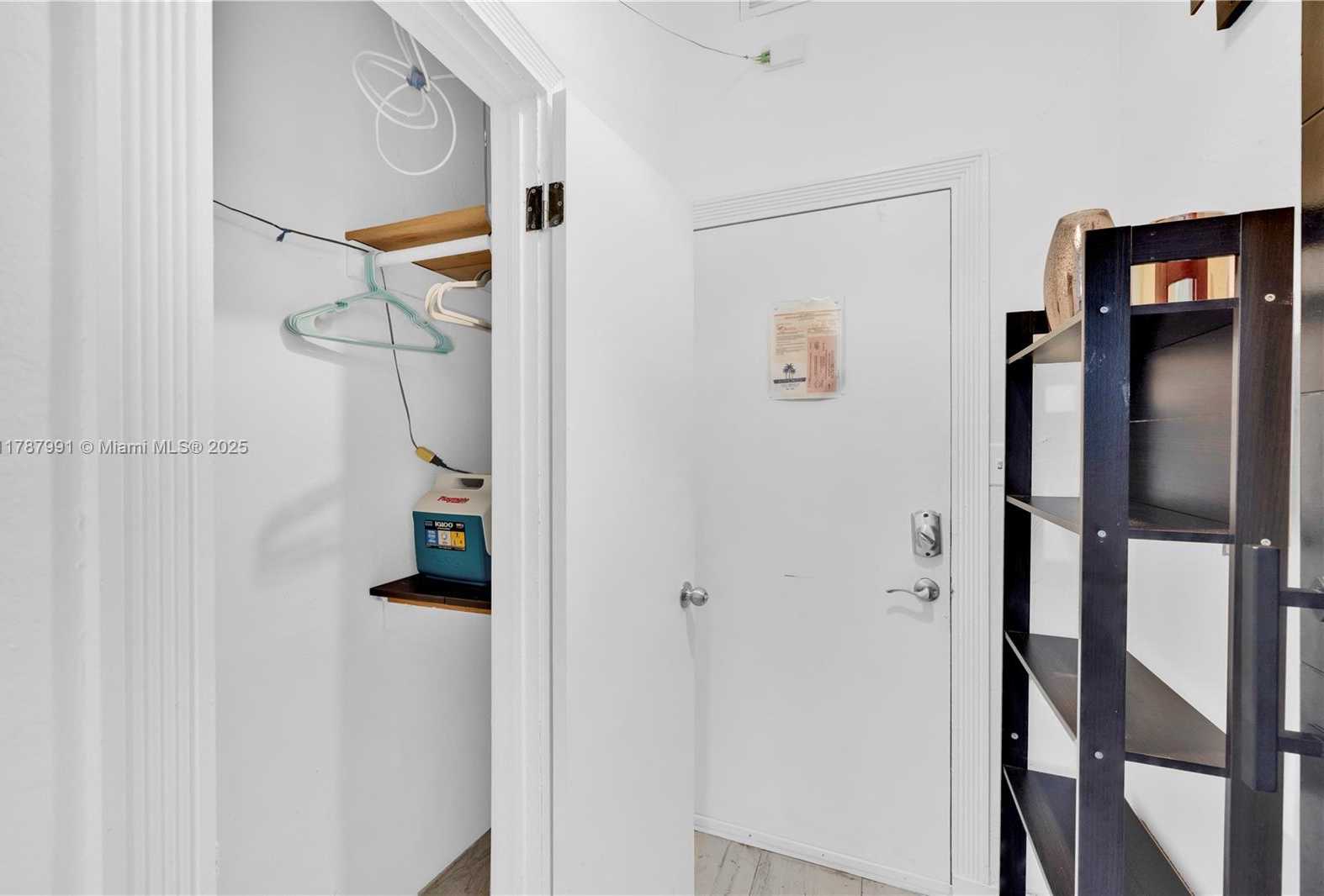Small Image of 255 WEST 24TH ST #136, Miami Beach Number 5