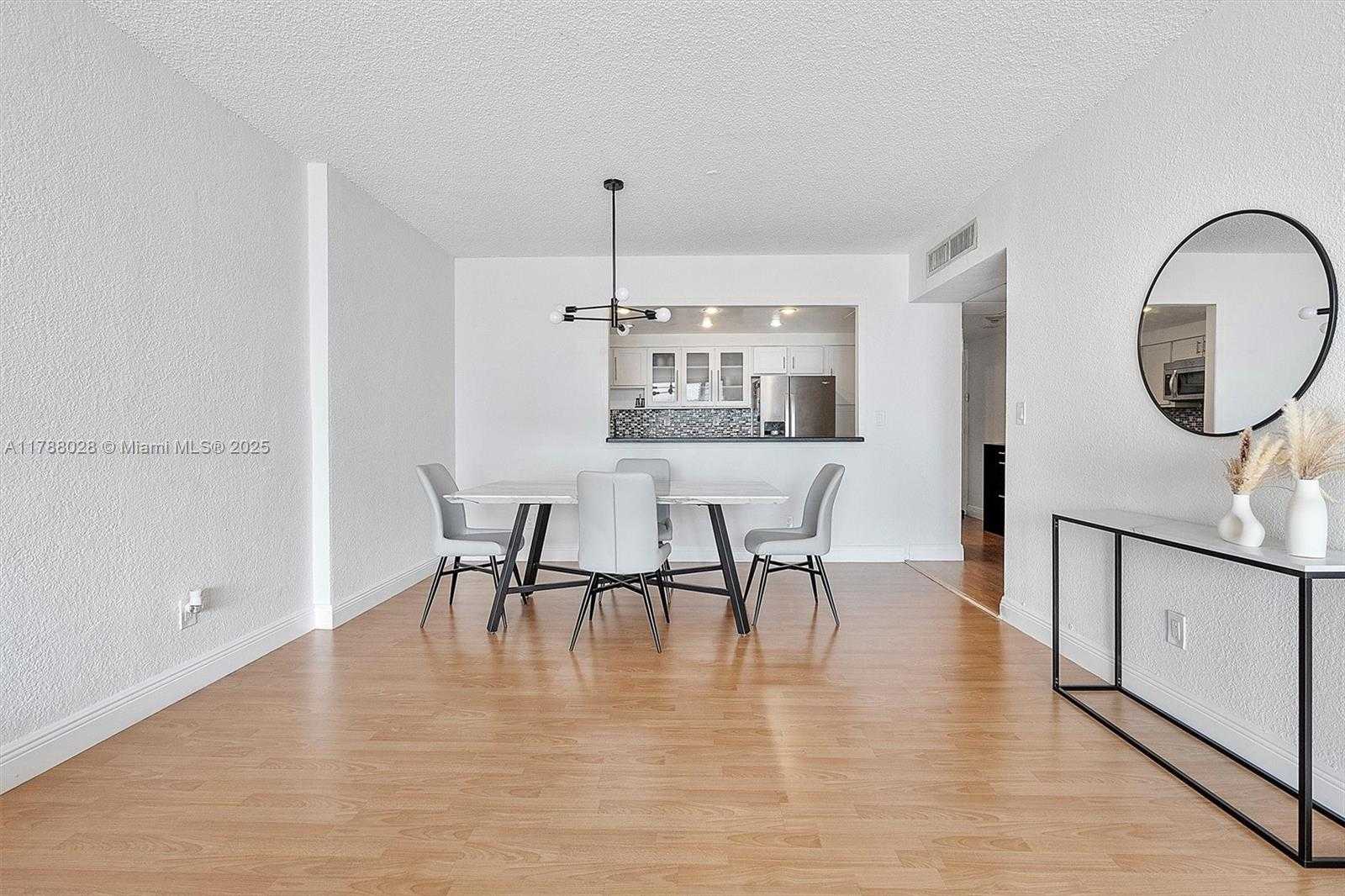 Small Image of 19390 COLLINS AVE #1501, Sunny Isles Beach Number 11
