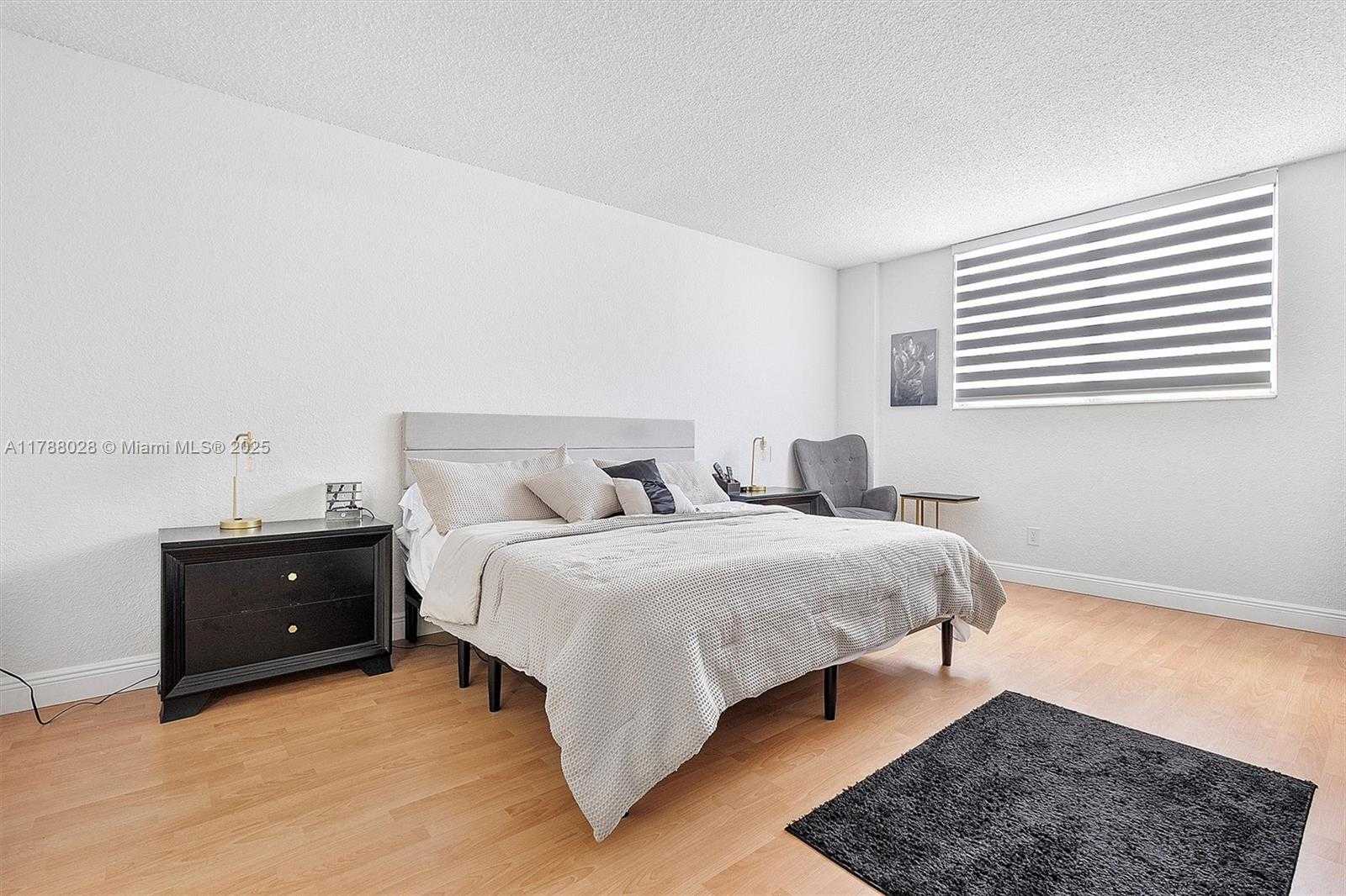 Small Image of 19390 COLLINS AVE #1501, Sunny Isles Beach Number 18