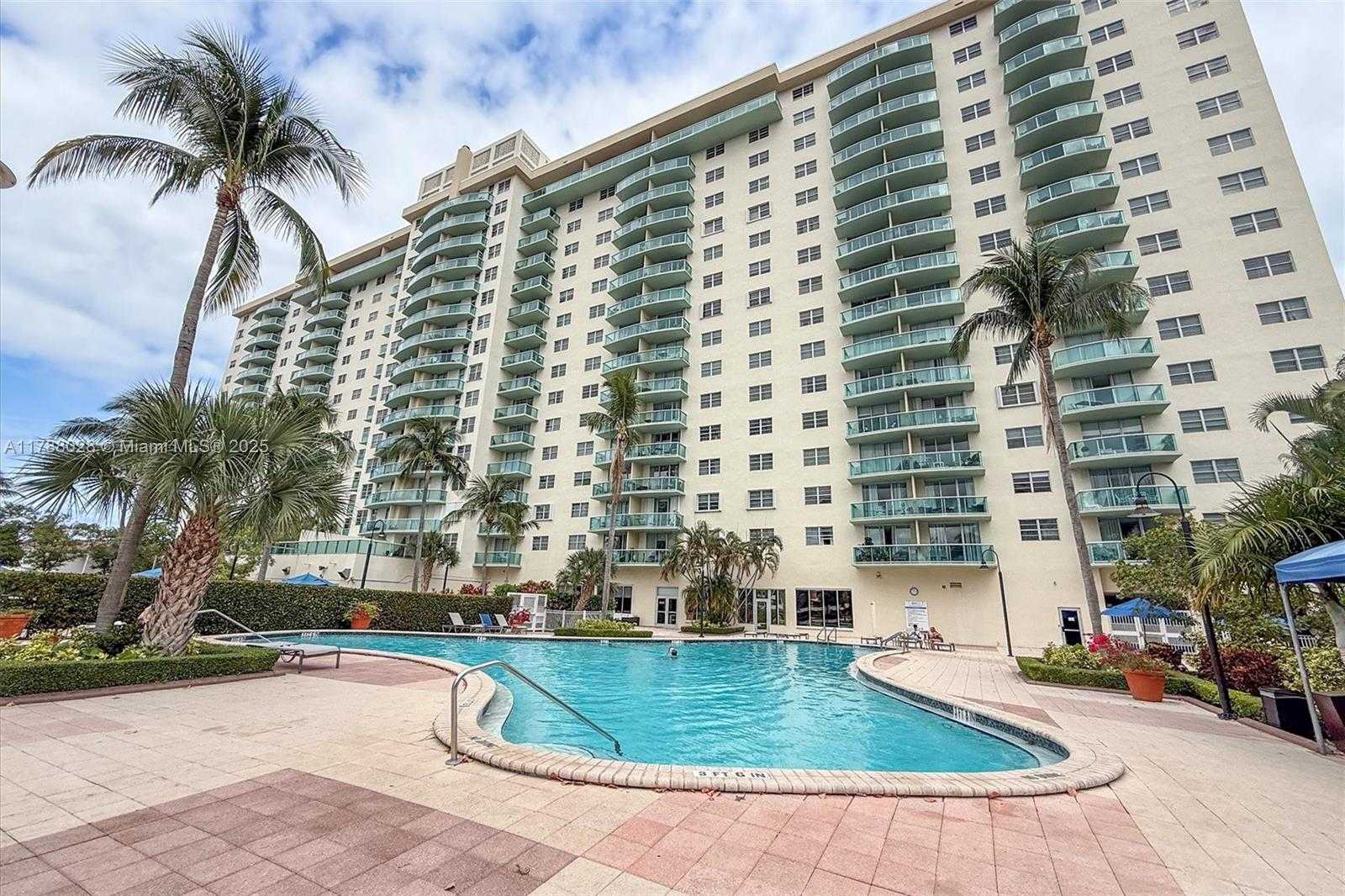 Small Image of 19390 COLLINS AVE #1501, Sunny Isles Beach Number 2