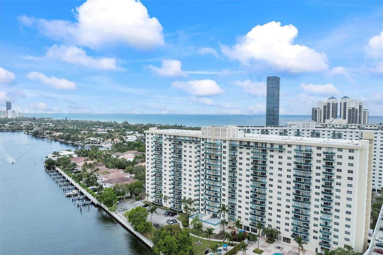 Small Image of 19390 COLLINS AVE #1501, Sunny Isles Beach Number 34