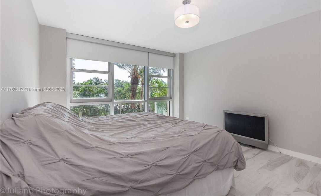 Small Image of 2451 BRICKELL AVE #3E, Miami Number 18
