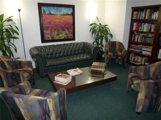 Small Image of 2451 BRICKELL AVE #3E, Miami Number 27
