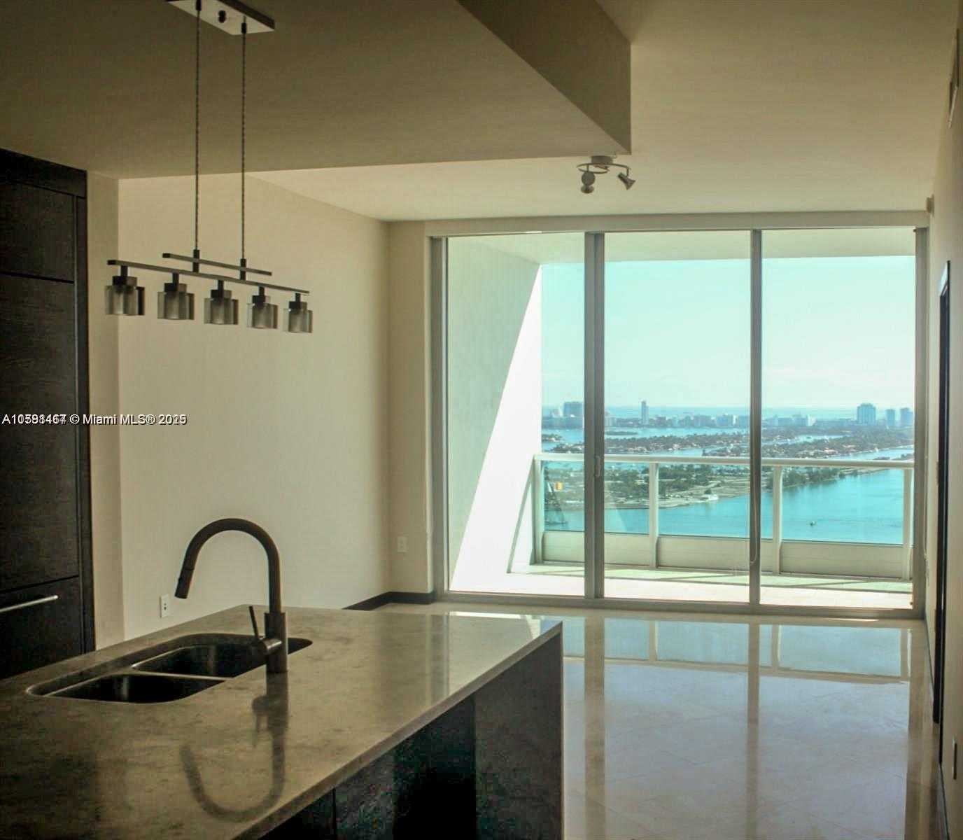 Small Image of 900 BISCAYNE BLVD #3803, Miami Number 10