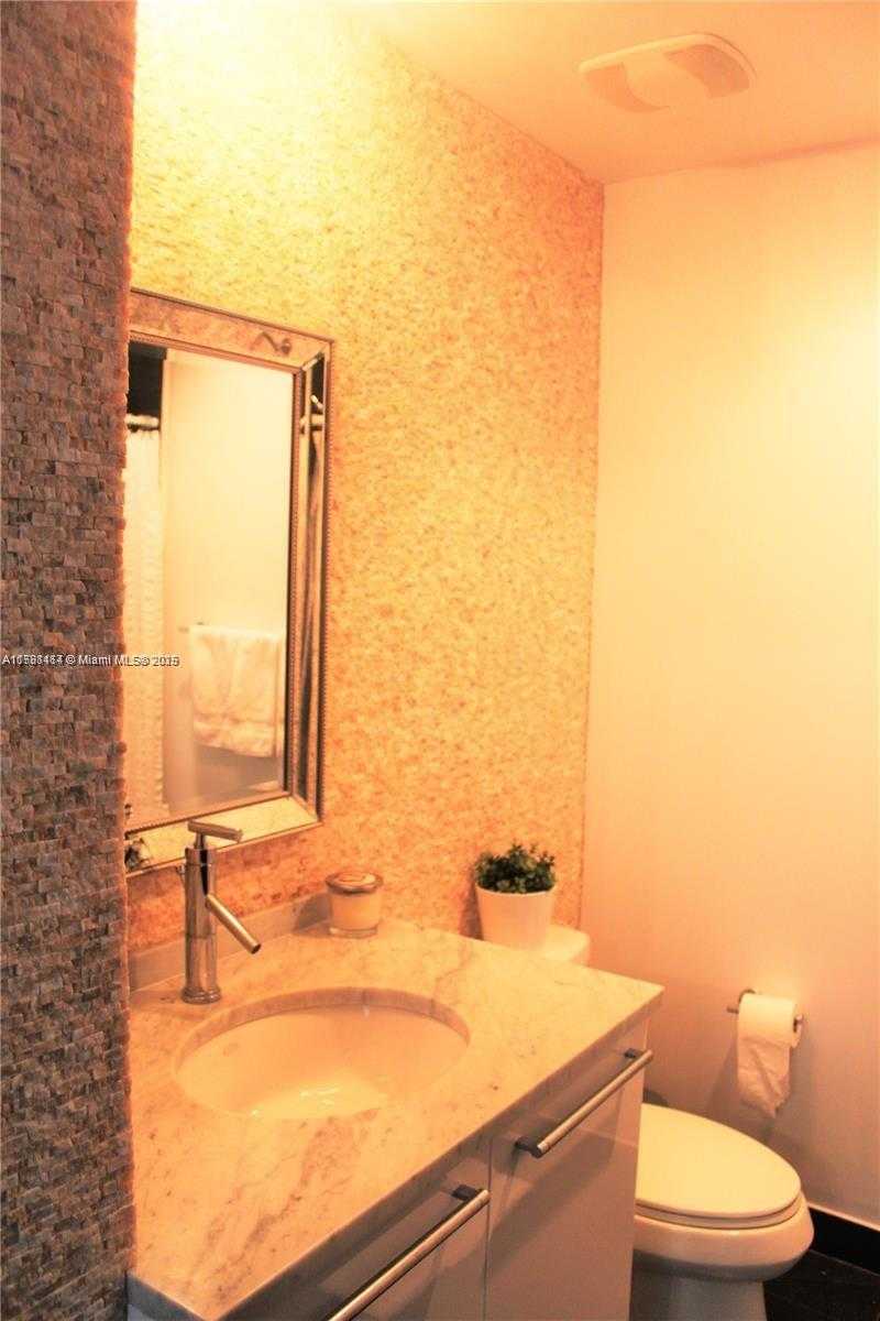 Small Image of 900 BISCAYNE BLVD #3803, Miami Number 18