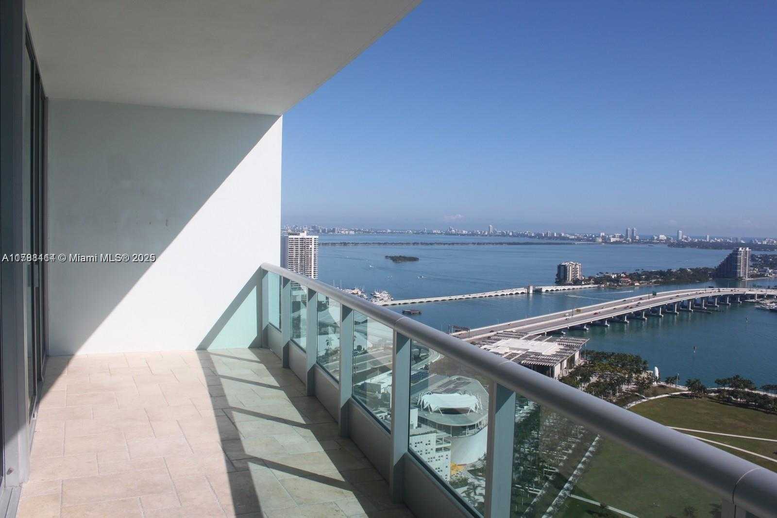 Small Image of 900 BISCAYNE BLVD #3803, Miami Number 4