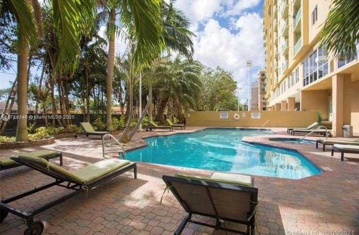 Small Image of 3500 CORAL WAY #903, Miami Number 15