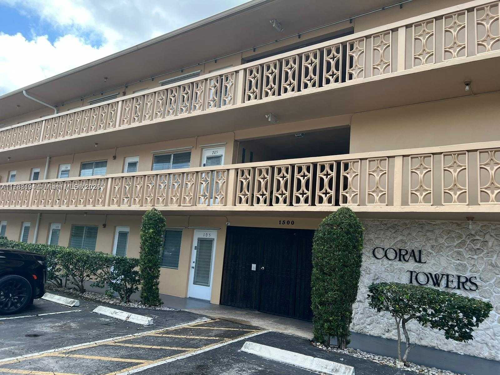 Small Image of 1500 NORTH EAST 127TH ST #114, North Miami Number 16