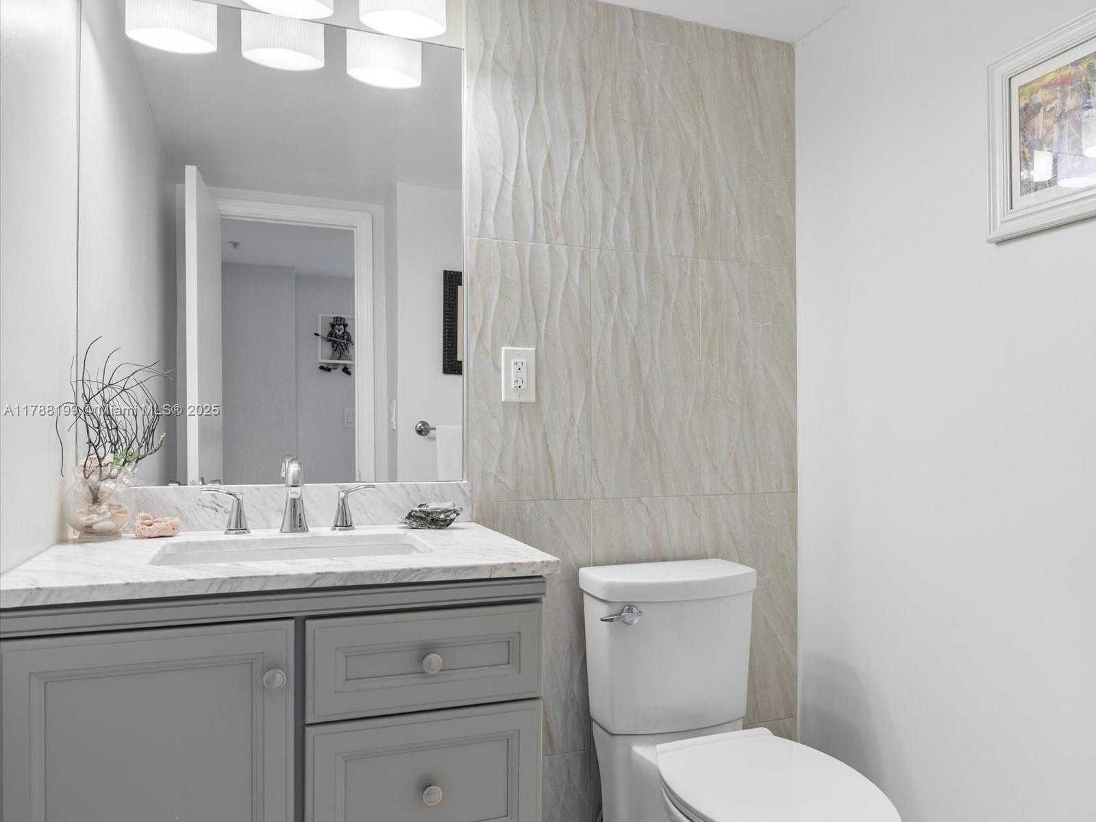Small Image of 19390 COLLINS AVE #706, Sunny Isles Beach Number 10