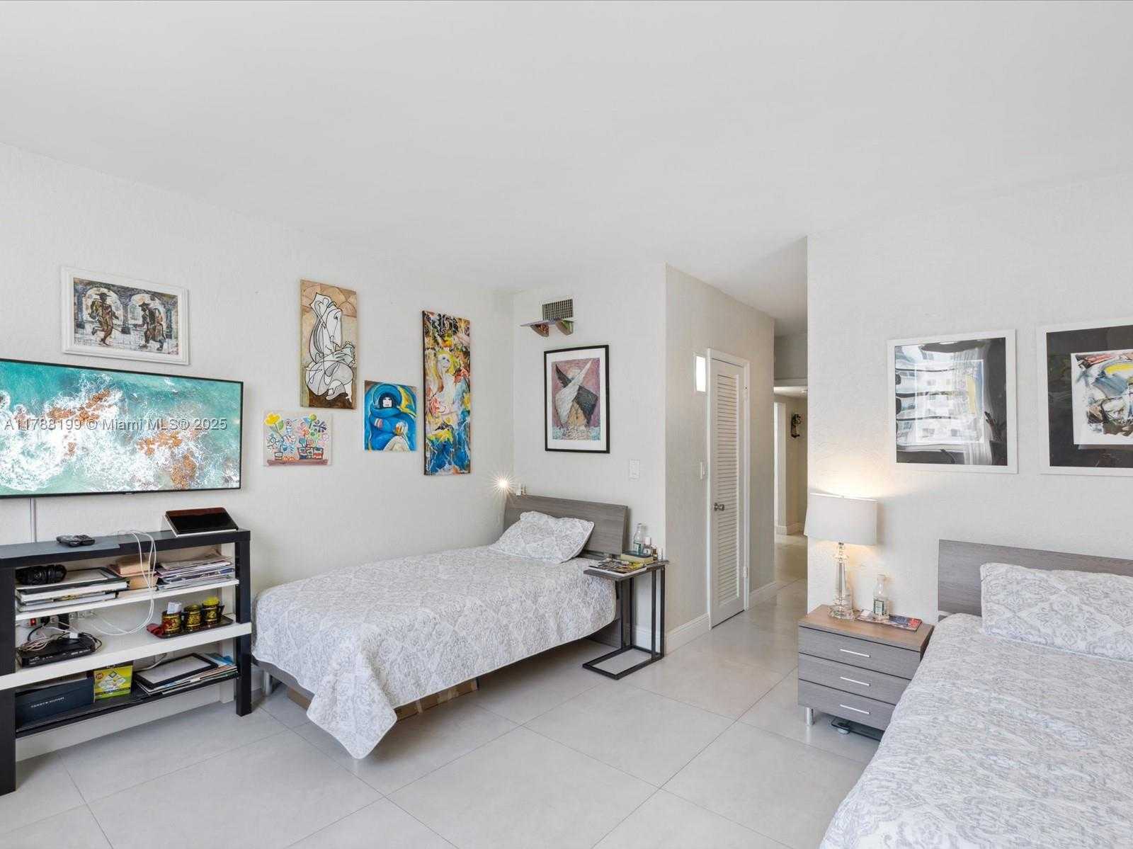 Small Image of 19390 COLLINS AVE #706, Sunny Isles Beach Number 18