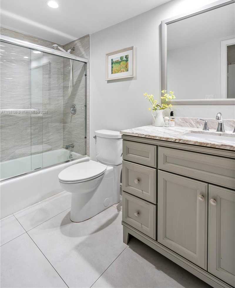 Small Image of 19390 COLLINS AVE #706, Sunny Isles Beach Number 26