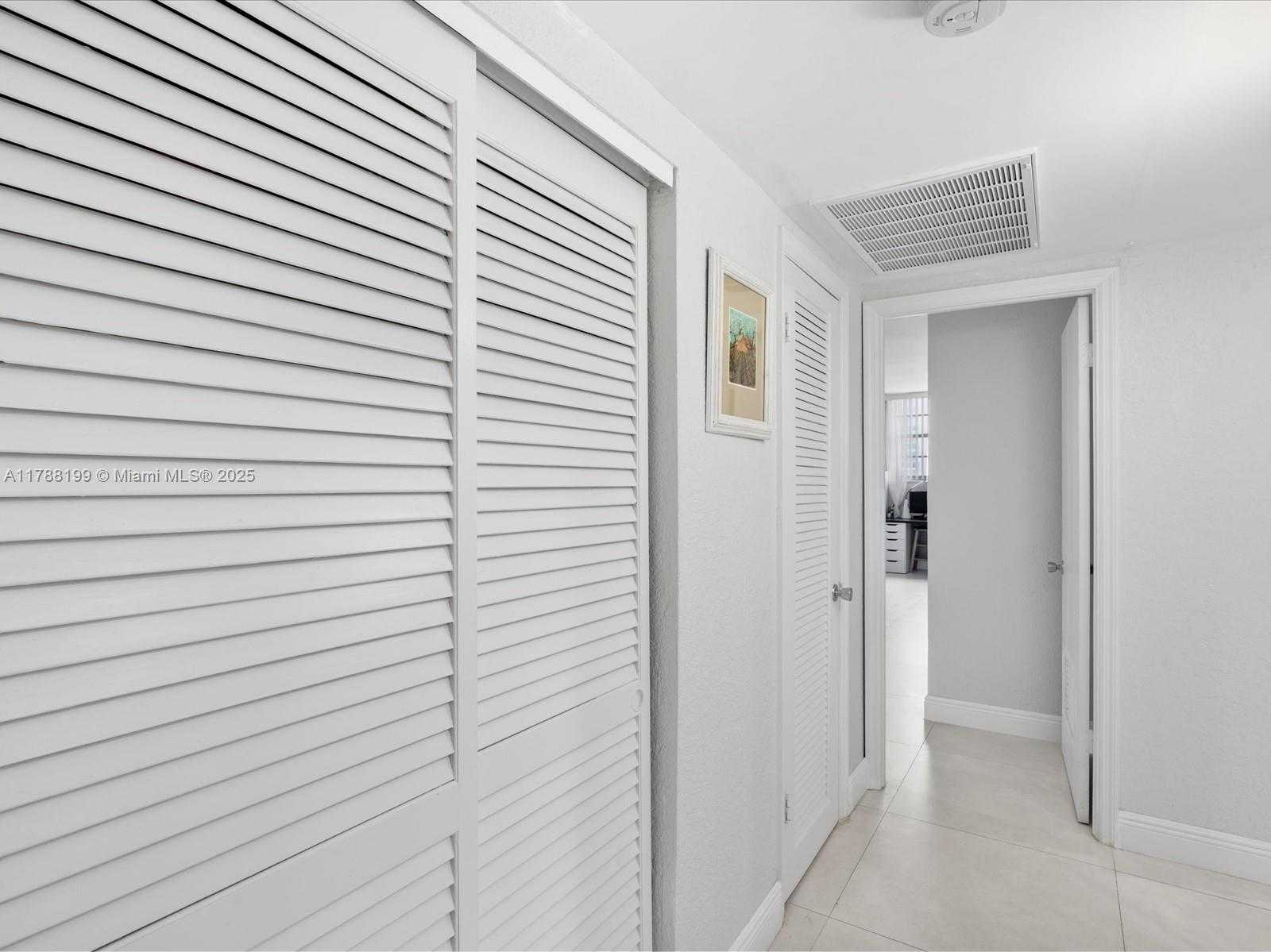 Small Image of 19390 COLLINS AVE #706, Sunny Isles Beach Number 7