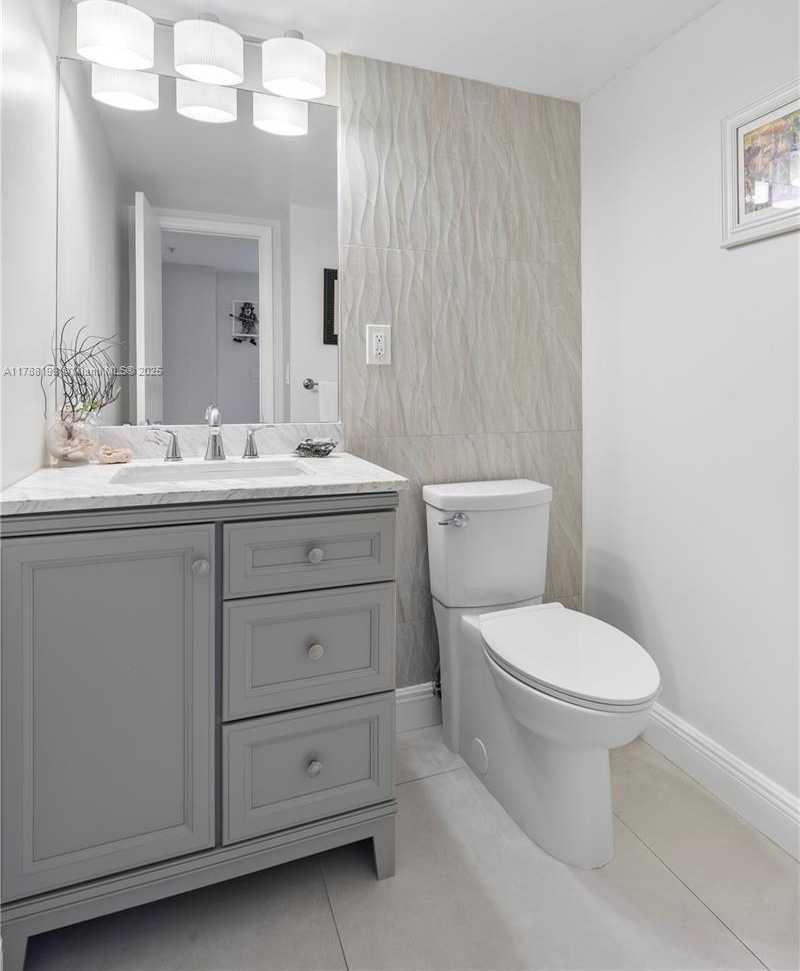 Small Image of 19390 COLLINS AVE #706, Sunny Isles Beach Number 9