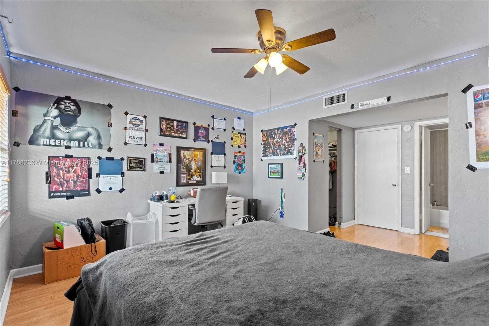 Small Image of 1205 MARIPOSA AVE #413, Coral Gables Number 13
