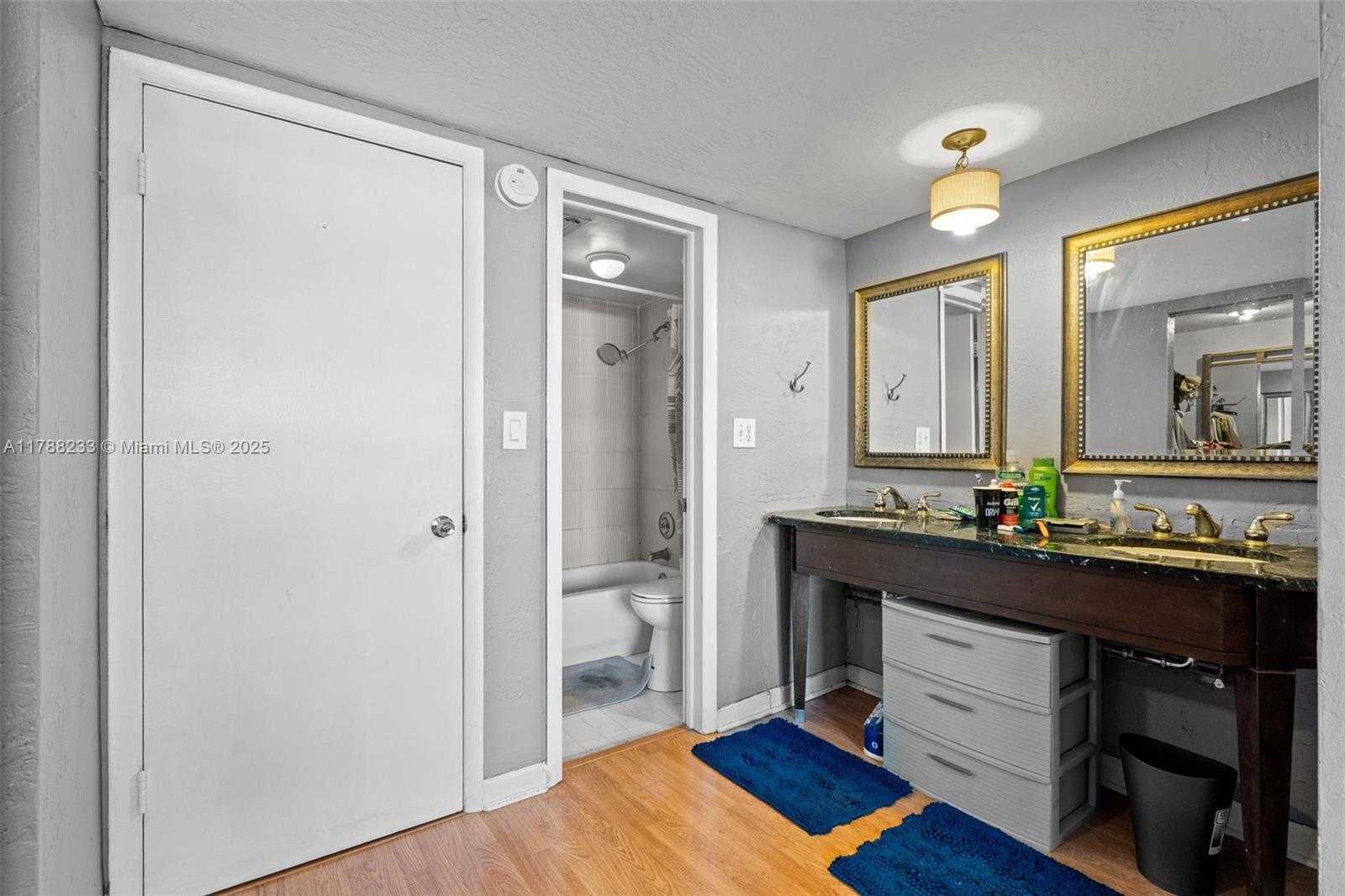 Small Image of 1205 MARIPOSA AVE #413, Coral Gables Number 16