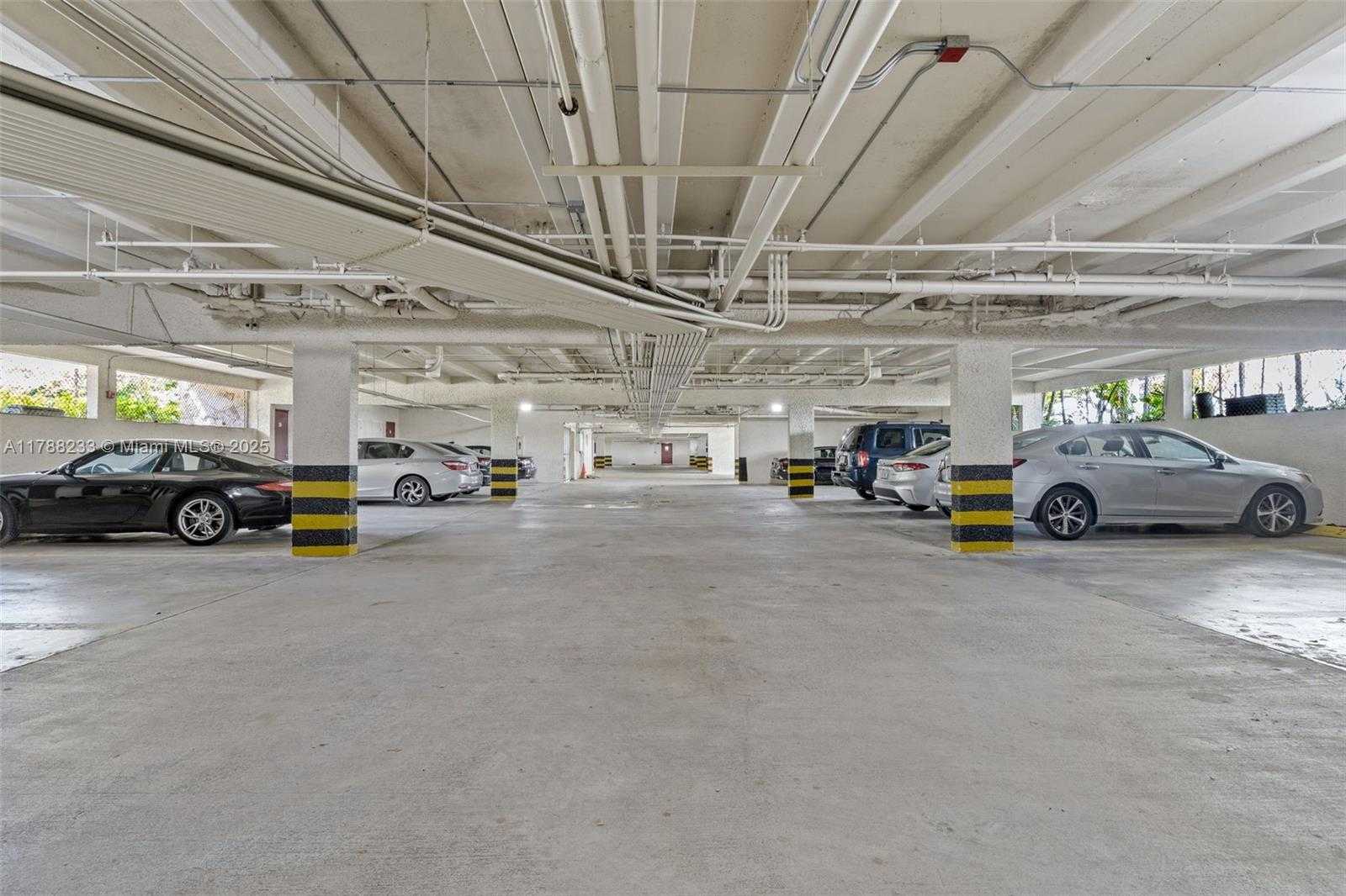 Small Image of 1205 MARIPOSA AVE #413, Coral Gables Number 27