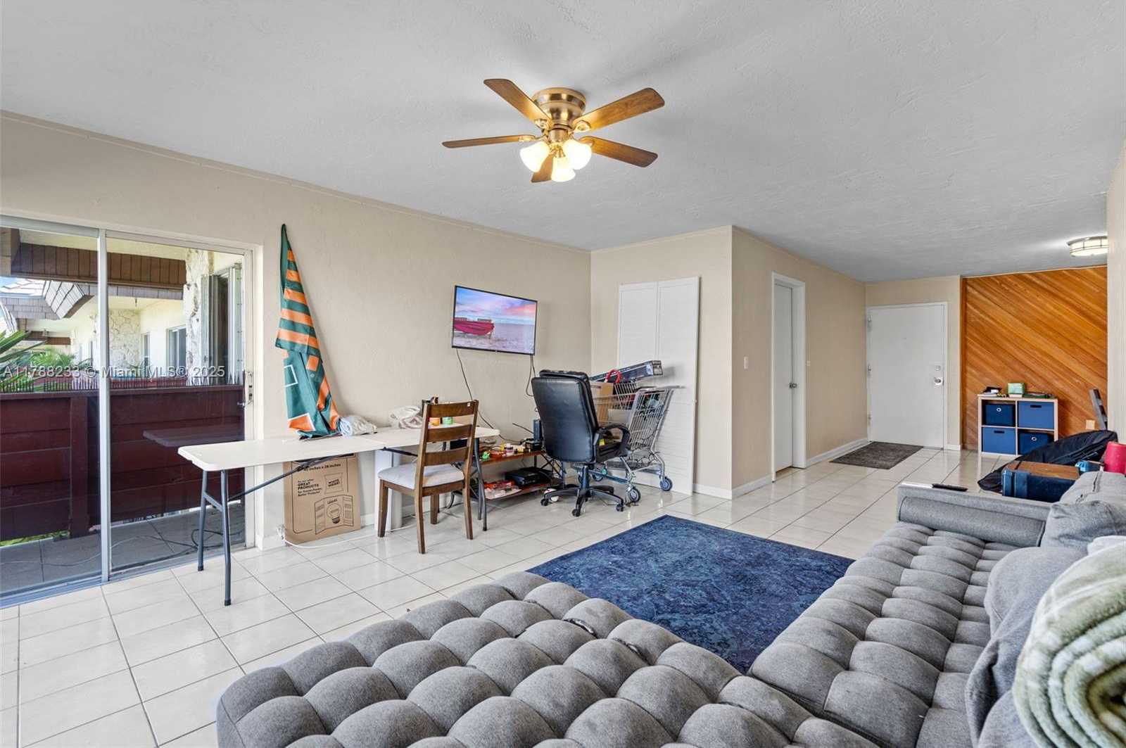 Small Image of 1205 MARIPOSA AVE #413, Coral Gables Number 6