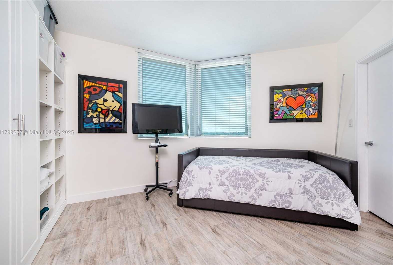 Small Image of 9066 SOUTH WEST 73RD CT #908, Miami Number 12