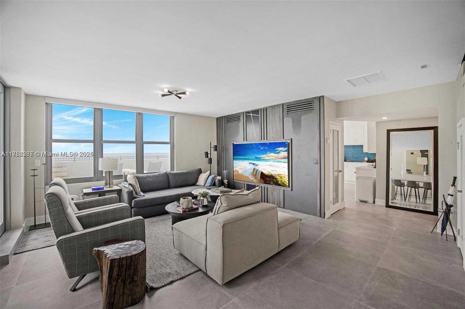 Small Image of 2899 COLLINS AVE #PHA, Miami Beach Number 42