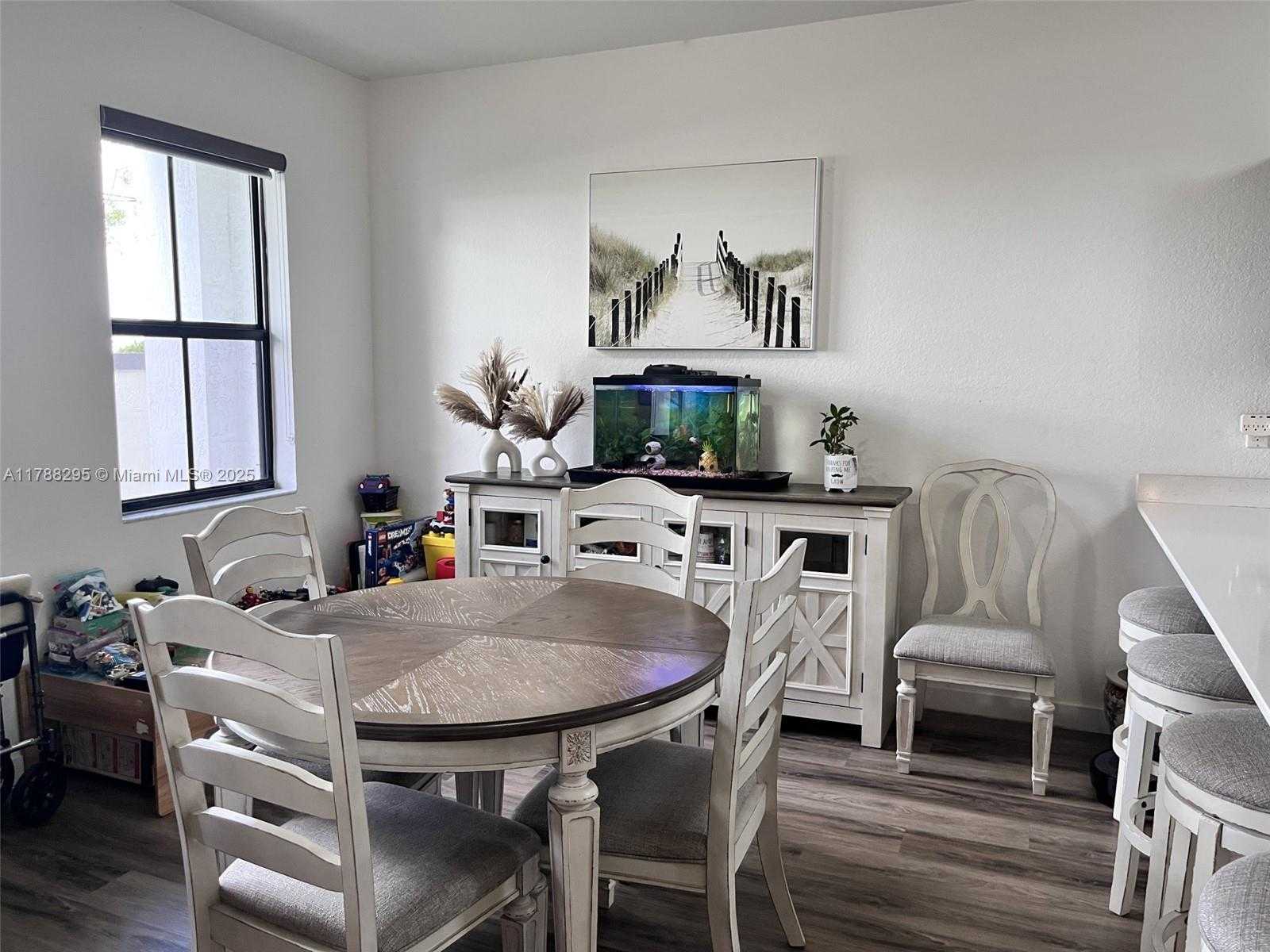 Small Image of 15500 SOUTH WEST 136TH ST #104, Miami Number 16