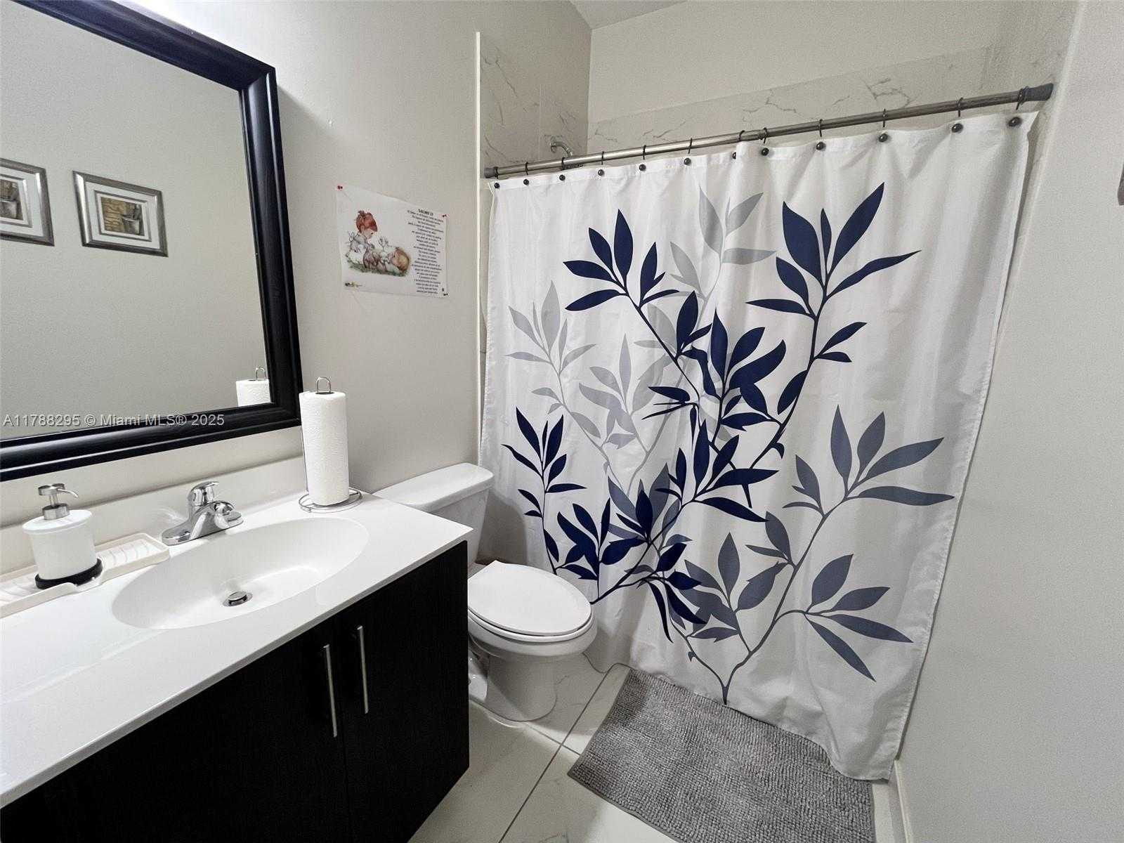 Small Image of 15500 SOUTH WEST 136TH ST #104, Miami Number 23