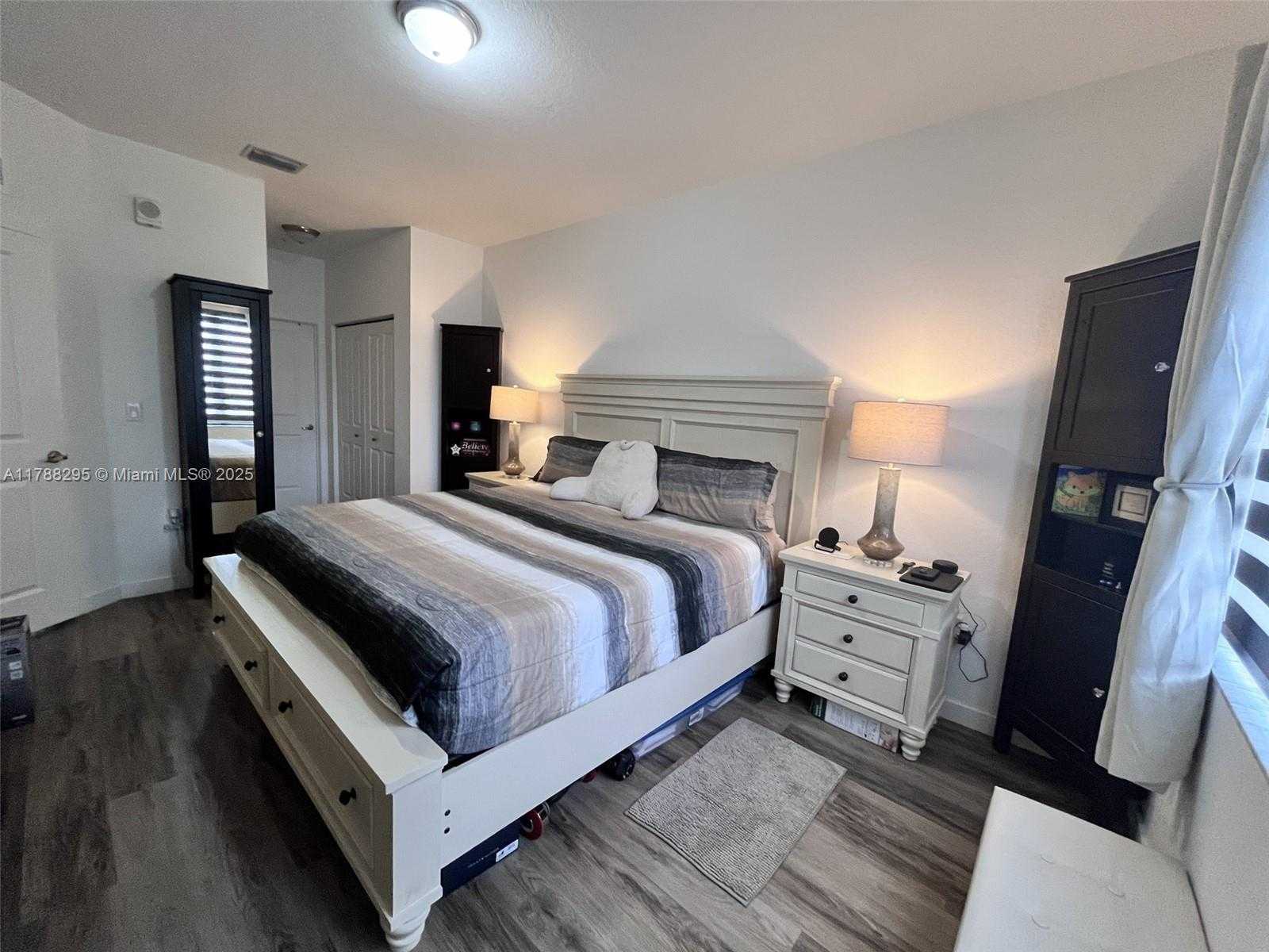 Small Image of 15500 SOUTH WEST 136TH ST #104, Miami Number 28