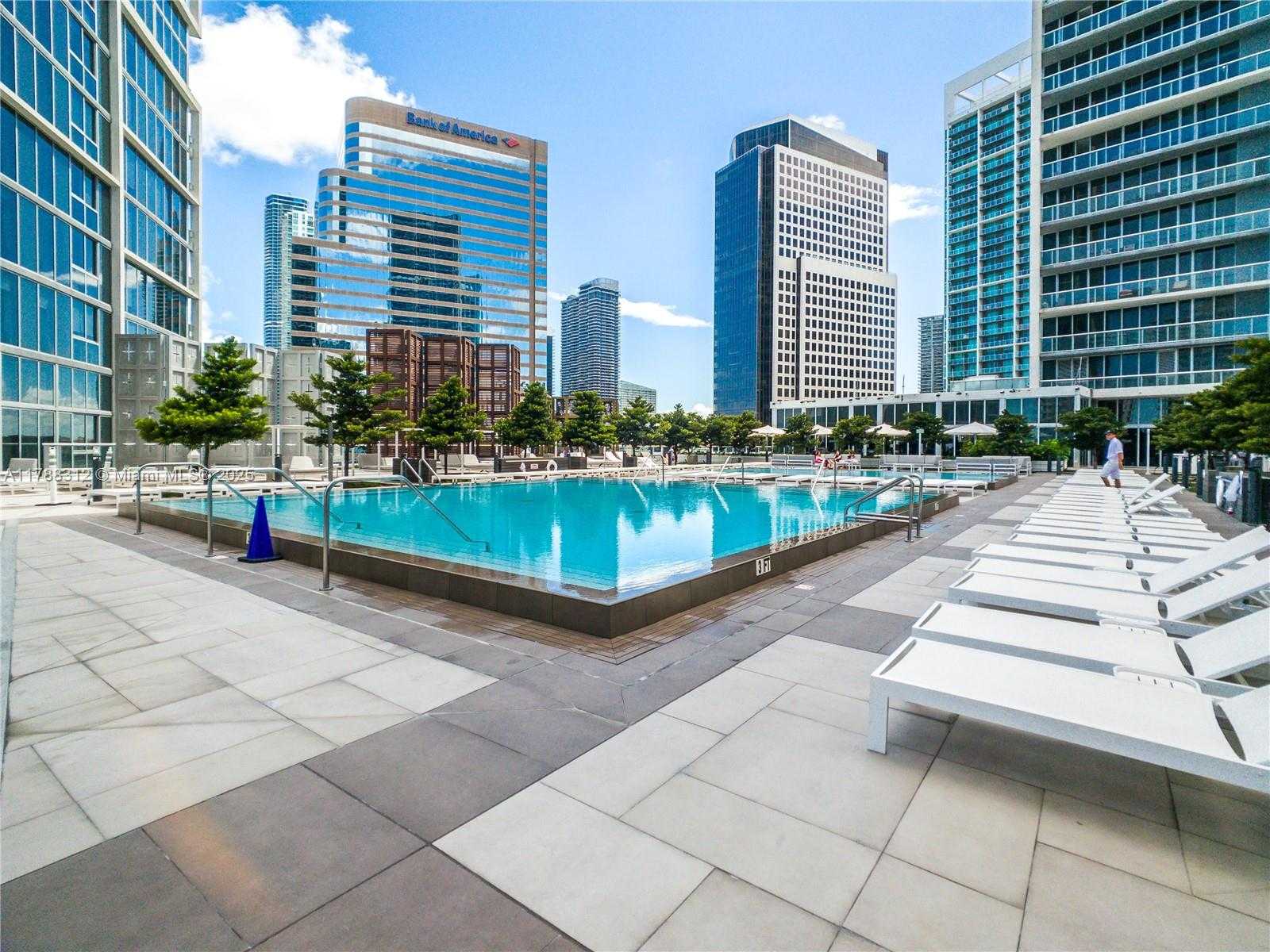 Small Image of 485 BRICKELL AVE #3508, Miami Number 36